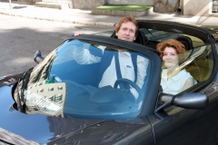 Michael Braungart en Elma Durmisevic in de 100% electrische Tesla van Interdam-directeur Groeneveld 